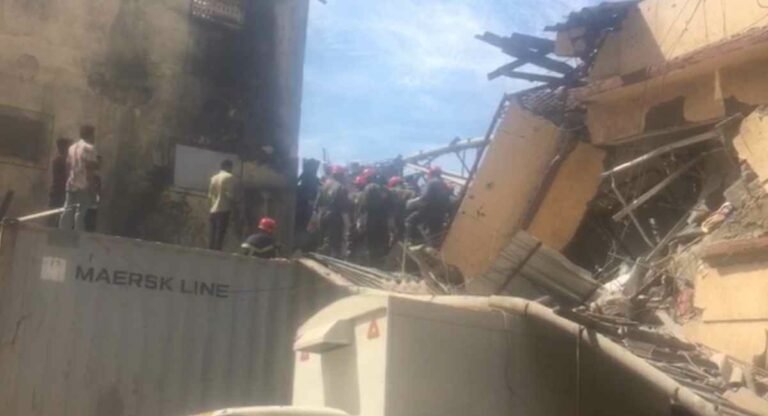 Bhiwandi Building Collapse: भिवंडी मे इमारत गिरी, कई लोगों के फंसे होने की आशंका
