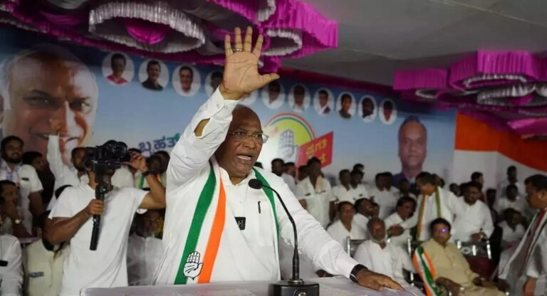 कर्नाटकः मुख्यमंत्री बनने के लिए घमासान के बीच सुन्नी उलेमा बोर्ड की मांग ने बढ़ाई कांग्रेस की टेंशन