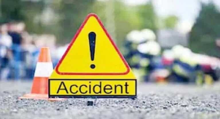 यूपी: फतेहपुर में बड़ी दुर्घटना, सड़क हादसे में 9 लोगों की मौत