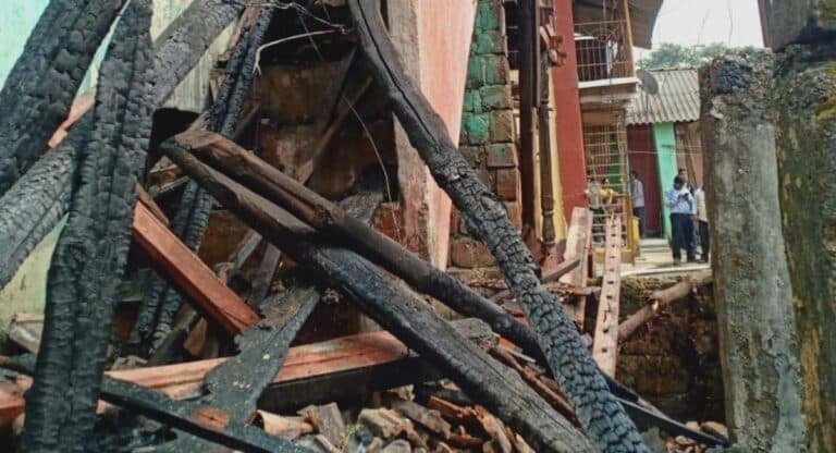 मुंबई: अंधेरी में गिरी इमारत की दीवार, पांच घायल