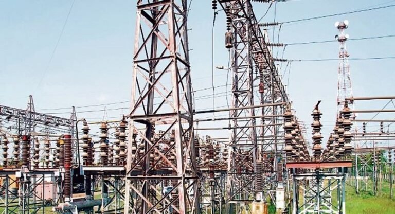 उत्तर प्रदेश में गर्मी से हाहाकार, जानिये कितना मेगावाट बढ़ गई बिजली की मांग