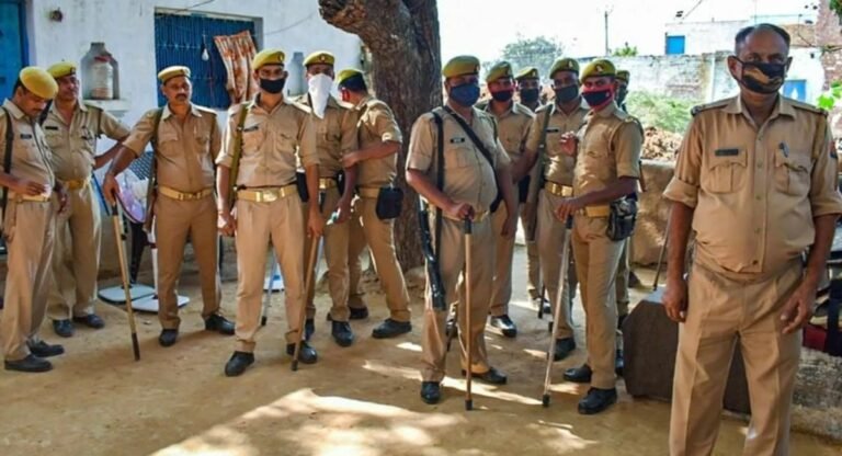 केरल में बम धमाकों के बाद उत्तर प्रदेश में हाई अलर्ट, चप्पे-चप्पे पर पुलिस का पहरा