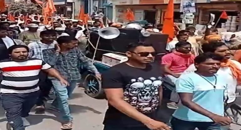 जींद :हिंदू संगठन नेताओं को किया नजरबंद तो ऐसे किया विरोध प्रदर्शन