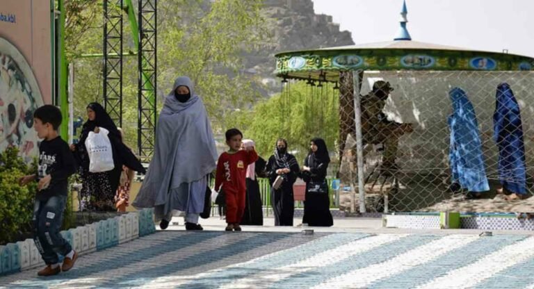 तालिबान का फरमान, औरतें नेशनल पार्क में मिलीं तो.. लगाया कड़ा प्रतिबंध