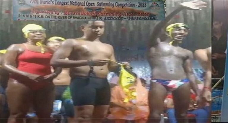 77th National Open Swimming Competition: मुर्शिदाबाद में आगाज! जानिये, कितने तैराक ले रहे हैं भाग