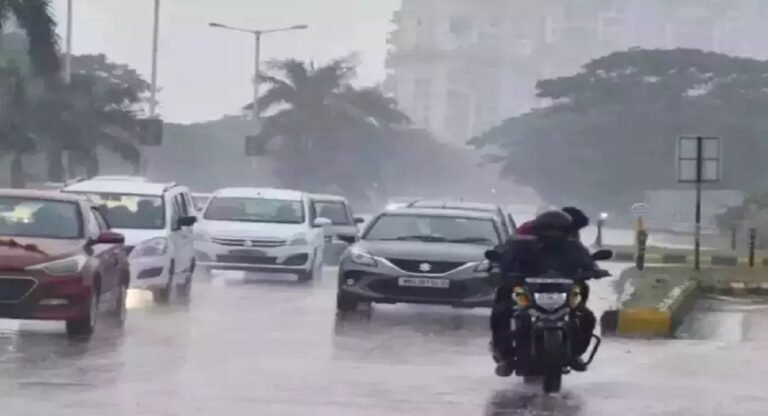 Weather Update: दिल्ली में आज हो सकती है बारिश, पढ़ें मौसम अपडेट