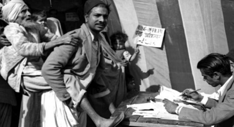  History of 25 October: भारत में शुरू हुई थी चुनावी प्रक्रिया, इस पार्टी की हुई थी जीत