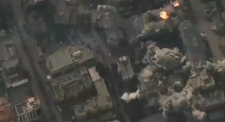 इजराइल ने गाजा पर की 100 बमवर्षक विमानों से बमबारी