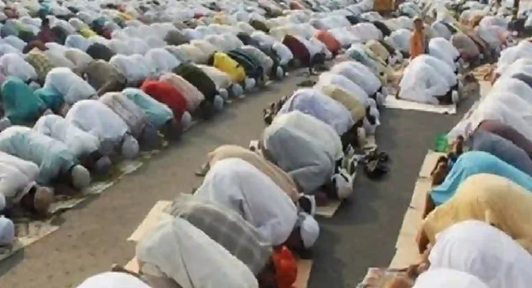 Israel ने अल-अक्सा मस्जिद में युवाओं को नमाज पढ़ने से रोका, सिर्फ इन्हें मिली इजाजत