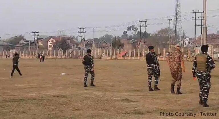 Terrorist Attack: श्रीनगर में आतंकी हमला, क्रिकेट खेल रहे पुलिस इंस्पेक्टर पर फायरिंग