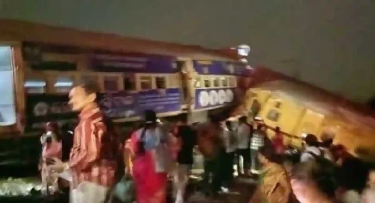 Andhra Pradesh: रेल हादसे में मृतकों और घायलों की संख्या बढ़ी