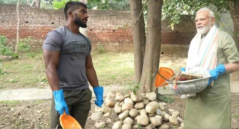 Cleanliness campaign: पीएम मोदी ने पहलवान अंकित बैयनपुरिया के साथ की सफाई