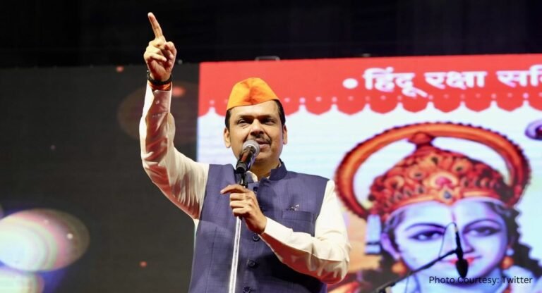 Maharashtra: डिप्टी सीएम देवेंद्र फडणवीस ने गाया राम जन्मभूमि आंदोलन का गीत, वीडियो हुआ वायरल