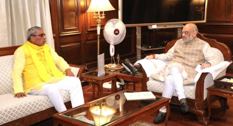 UP Politics: गृह मंत्री अमित शाह से मिले ओम प्रकाश राजभर, उत्तर प्रदेश की राजनीति पर की चर्चा