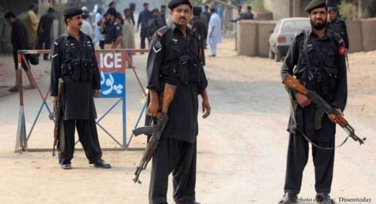 Pakistan: खैबर पख्तूनख्वा में थाना पर आतंकी हमला, 10 पुलिसकर्मियों की मौत