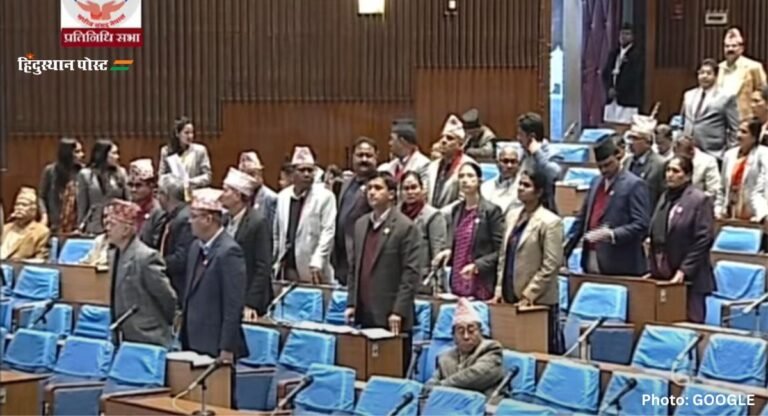 Nepal: संसद में हंगामा जारी, प्रधानमंत्री से तीन मंत्रियों की बर्खास्तगी की मांग