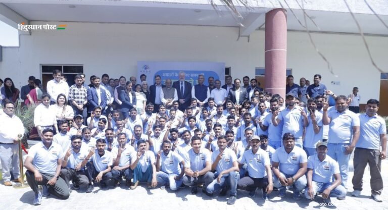 India To Israle: 60 से अधिक भारतीय कामगारों का पहला बैच इजराइल के लिए रवाना